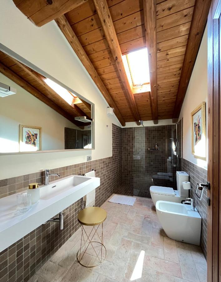 Castellaro  Le Mansarine Charme B&B المظهر الخارجي الصورة